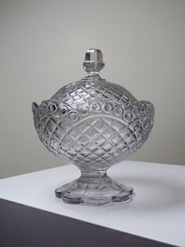 Sucrier ou drageoir verre moulé pressé ancien
