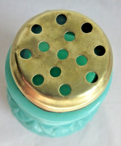 Sucrier, saupoudreuse pour sucre en poudre opaline bleue, laiton doré, Art Déco