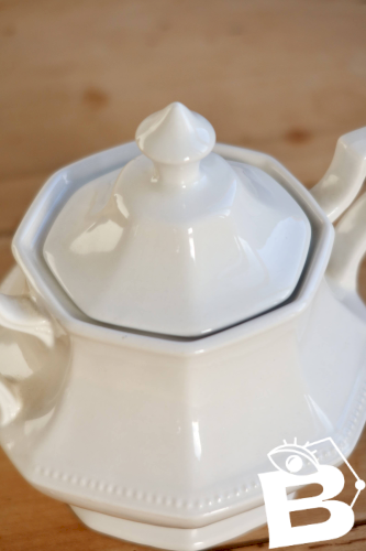 Sucrier vintage Johnson Brothers motif Perle porcelaine