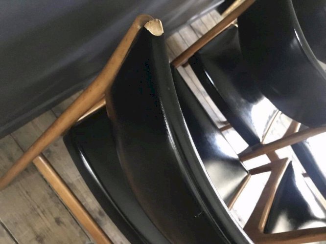 Suite de 5 chaises vintage scandinaves, meubles sièges anciens