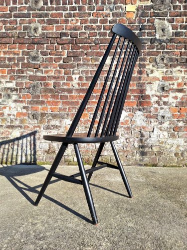 Suite de 5 chaises vintage scandinaves, meubles sièges anciens