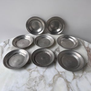 Set of 8 hollow tin dishes from the 18th century bearing the initials RHF M398.