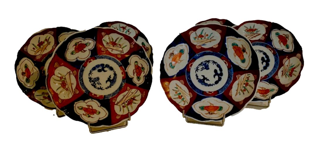 Suite de six assiettes a décor IMARI en porcelaine XIX siècle