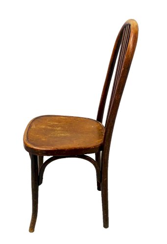 Suite de six chaises en bois courbé XX siècle