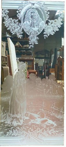 Suite de trois portes de séparation Art nouveau en bois et verre gravé XX siècle