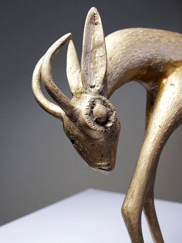 Sujet Africain bronze à la cire perdue Antilope ou Gazelle stylisé originale