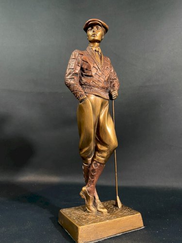 Sujet au golfeur de style 1920-1930 signé A. Danel Austin Production 1989