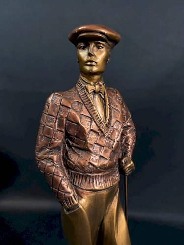 Sujet au golfeur de style 1920-1930 signé A. Danel Austin Production 1989