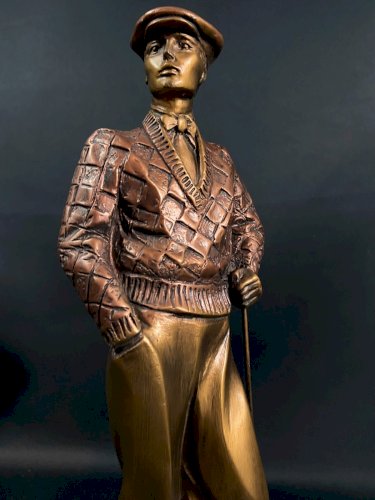 Sujet au golfeur de style 1920-1930 signé A. Danel Austin Production 1989