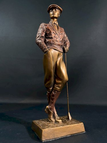 Sujet au golfeur de style 1920-1930 signé A. Danel Austin Production 1989