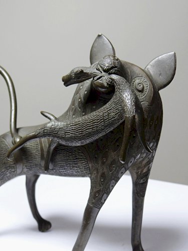 Sujet, lion, hyène, bête en Bronze du Bénin Dahomey Cotonou vintage/ancien