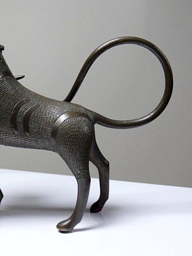 Sujet, lion, hyène, bête en Bronze du Bénin Dahomey Cotonou vintage/ancien