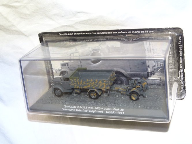 -SUJET MINIATURE CAMION OPEL BLITZ 3.6.36 S ( kfz-305) REGIMENT USSR 1941  D
