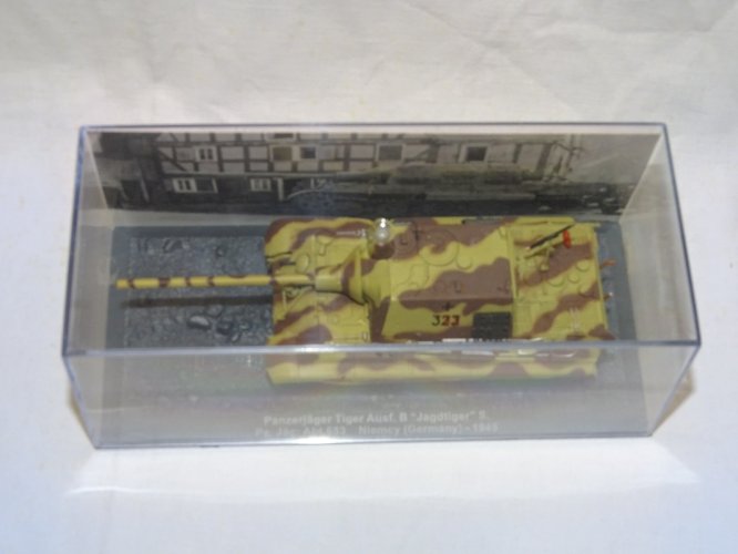 -SUJET MINIATURE CHAR PANZERJÄGER TIGER Ausf B Jagdtiger S pz Jaz : Abt-653    D