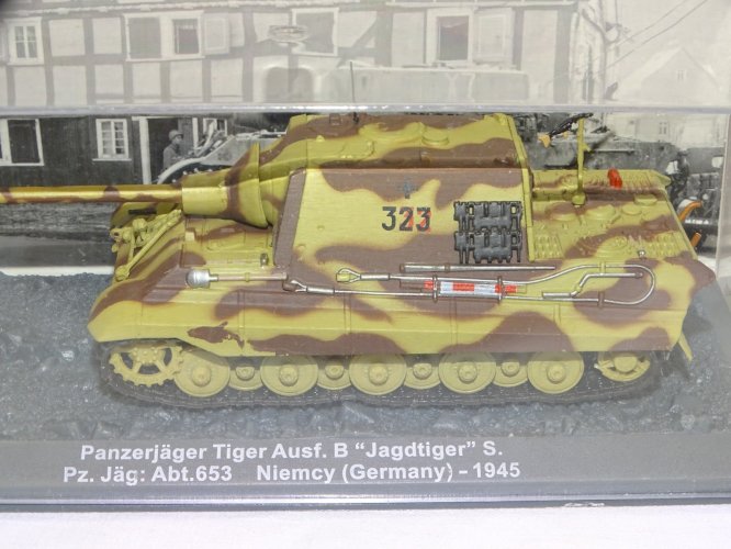 -SUJET MINIATURE CHAR PANZERJÄGER TIGER Ausf B Jagdtiger S pz Jaz : Abt-653    D