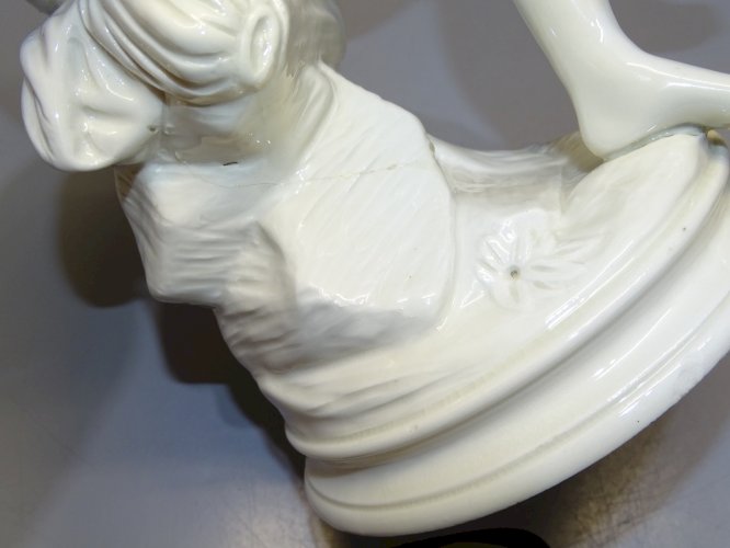 -SUJET PORCELAINE CAPODIMONTE BAIGNEUSE D'APRES FALCONET JUS de GRENIER    D