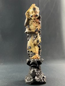 Sujet sculpté en Pierre de Lard au personnage Chine Extrême-Orient