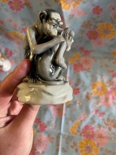 Sujet singe porcelaine de vienne