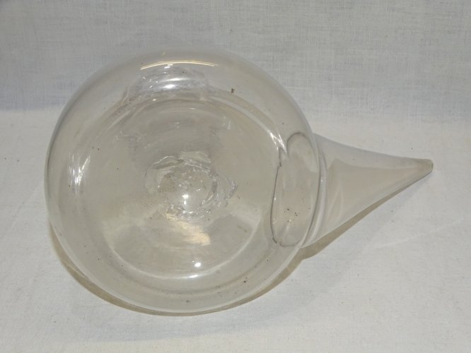 -SUPERBE ANCIEN PORON EN VERRE SOUFFLE XIXe POUR BOIRE A LA REGALADE VITRINE  D