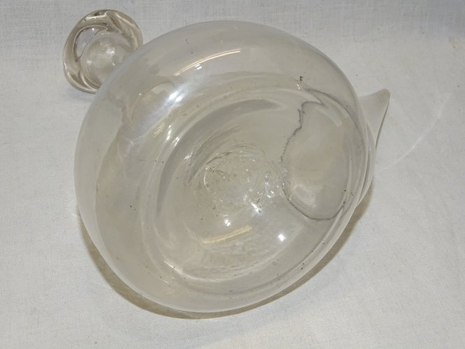 -SUPERBE ANCIEN PORON EN VERRE SOUFFLE XIXe POUR BOIRE A LA REGALADE VITRINE  D