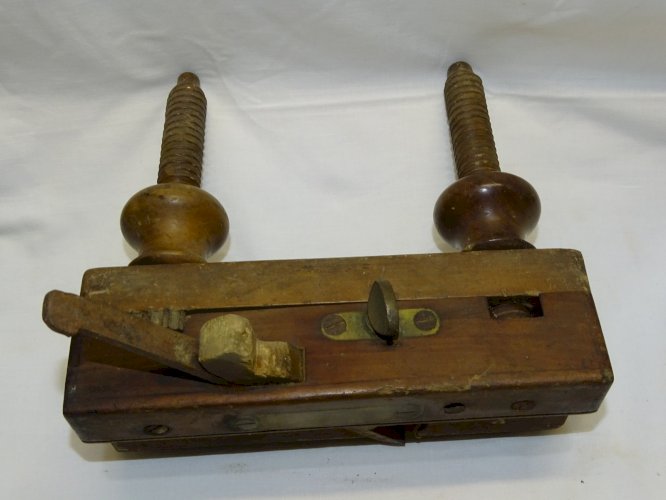 -SUPERBE ANCIEN RABOT BOUVET A RAINURER FOUGERE & FILS ANGOULEME OUTIL ANCIEN  D