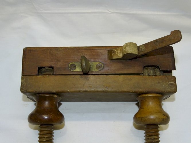-SUPERBE ANCIEN RABOT BOUVET A RAINURER FOUGERE & FILS ANGOULEME OUTIL ANCIEN  D