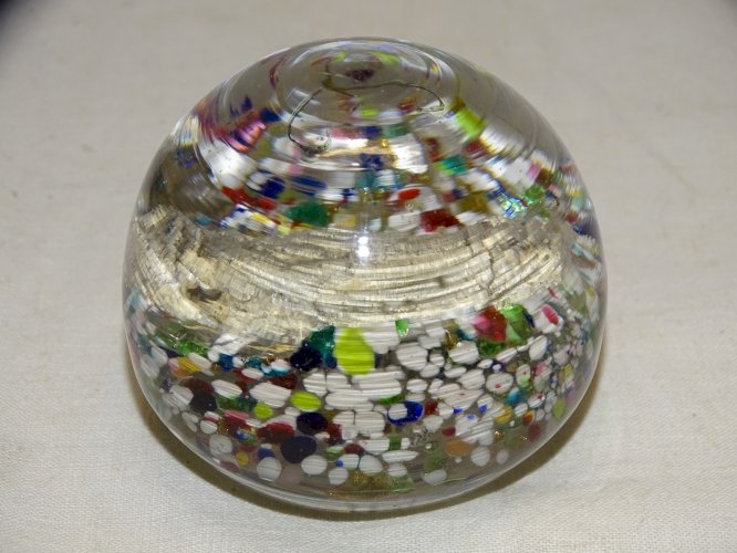 -SUPERBE ANCIENNE BOULE SULFURE PRESSE PAPIER MAINS ENTENTE CORDIALE vitrine   D