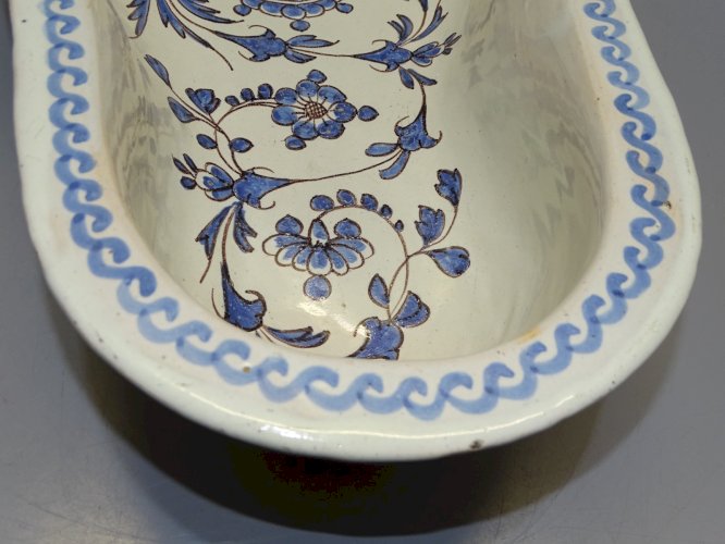 -SUPERBE BASSIN CERAMIQUE XVIIIe à motifs bleus marqué 2.P. COLLECTION DECO  D
