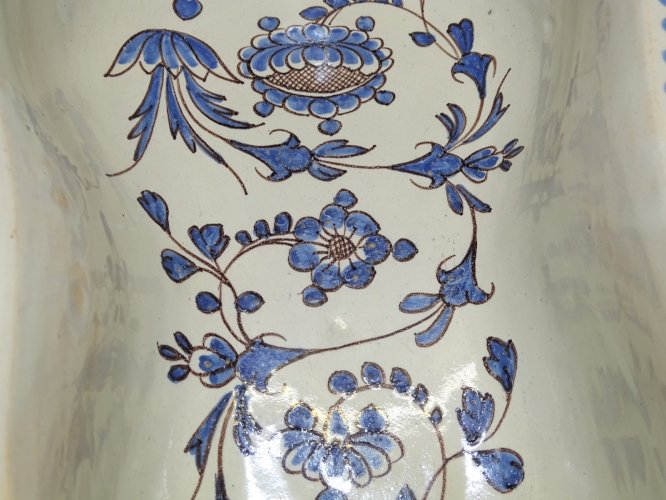 -SUPERBE BASSIN CERAMIQUE XVIIIe à motifs bleus marqué 2.P. COLLECTION DECO  D