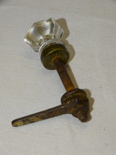 -SUPERBE BOUTON DE PORTE HORLOGE COMTOISE en VERRE INCOLORE COLLECTION déco