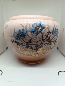 Superbe grand Cache-pot ancien fabriqué  par la faiencerie de bruyn fives lille en bon état