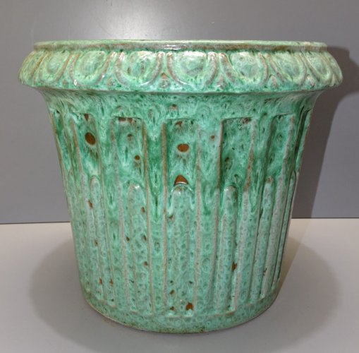 -SUPERBE GRAND CACHE POT TERRE CUITE EMAILLEE VERT Façon VALLAURIS non signé  D