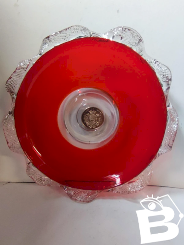 superbe grande  coupe en verre typique murano avec incrustation dune piece de la ville de paris