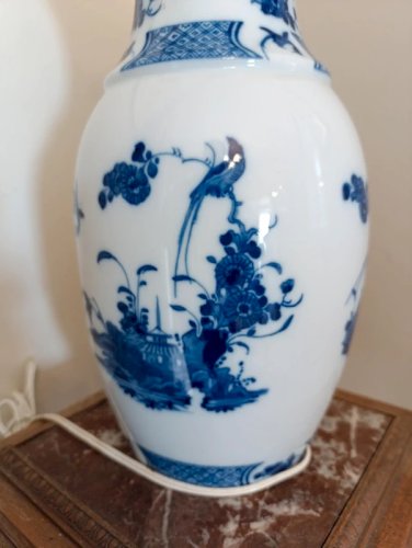 superbe grande lampe en porcelaine de limoges signé Bernardaud decor asiatique en bon etat