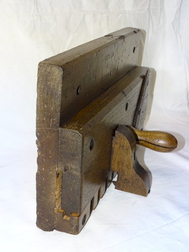 -SUPERBE GREFFOIR EN BOIS ANCIEN Gravé BIBARD à JARNAC COLLECTION OUTIL ANCIEN D