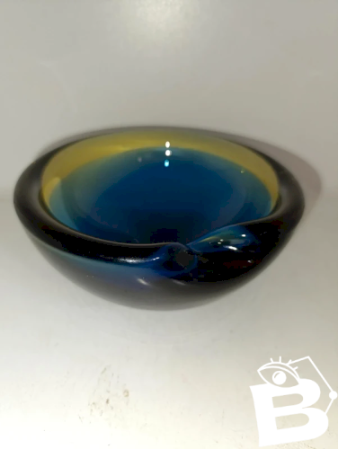 superbe gros vide poche / cendrier murano sommerso dans le gout de flavio poli en bon etat