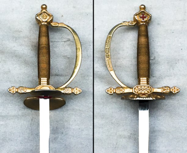 SUPERBE & LUXUEUSE ÉPÉE DE GENDARME ESPAGNOL TOLEDO (?), XX, DORURE, ORIGINAL