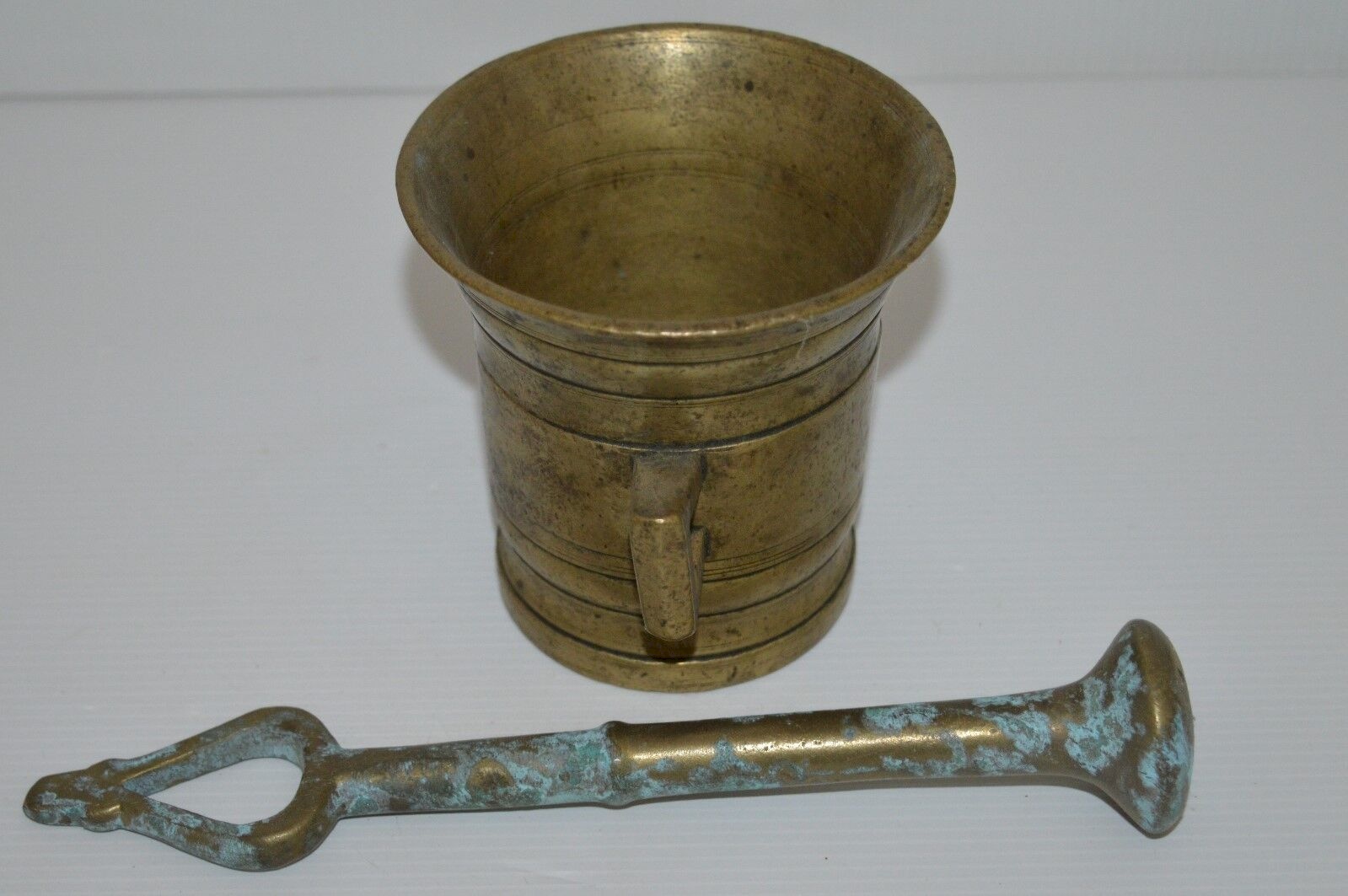 Grand Mortier Et Pilon Apothicaire Bronze Doré 2,17kg 1960