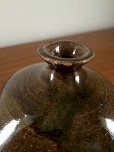 SUPERBE PETIT VASE EN CERAMIQUE SIGNE ANNEES 50 60 