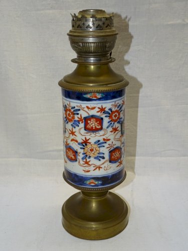 -SUPERBE PIED DE LAMPE A PETROLE PORCELAINE IMARI et LAITON AVEC sa TÊTE     D