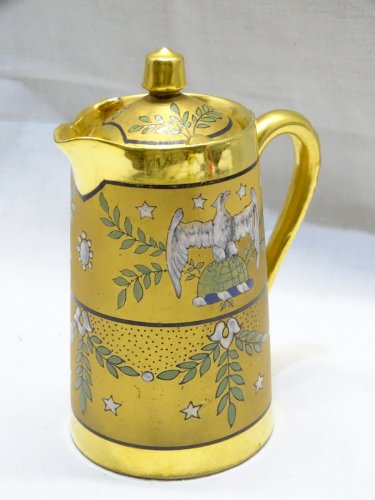 -SUPERBE POT A LAIT A CREME LIMOGES FIN XIXe COMMEMORATIF U.S.A signé E DUMAS  D