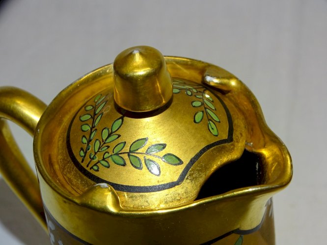 -SUPERBE POT A LAIT A CREME LIMOGES FIN XIXe COMMEMORATIF U.S.A signé E DUMAS  D