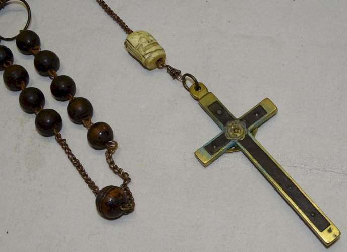 -SUPERBE ROSAIRE CROIX JESUS PERLE TETE DU CHRIST & TETE MORT OS DE BOEUF XIX  D