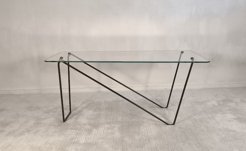 ? Superbe table basse asymétrique AIRBORNE 1950’s verre et métal laqué Made In Montreuil ?