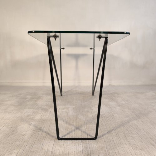 ? Superbe table basse asymétrique AIRBORNE 1950’s verre et métal laqué Made In Montreuil ?