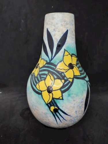 superbe vase art deco à decor floral en ceramique datant des années 1920-1930 signé Louis Dage