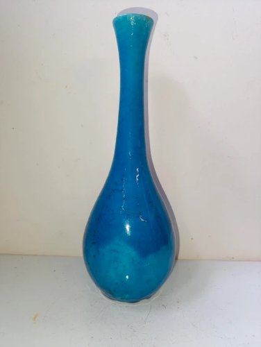 superbe vase bleu premiere partie du 20eme siecle signé Lachenal en bon etat