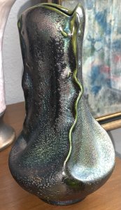 Stunning iridescent ceramic vase with salamanders Austria Viennese Secession 1900