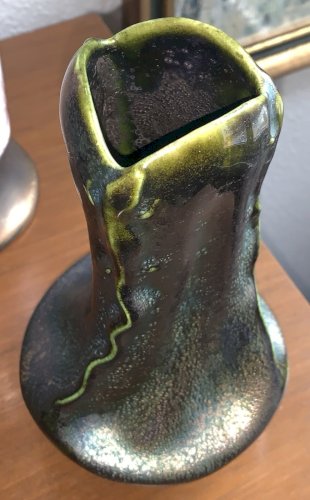 Superbe vase céramique irisée aux salamandres Austria sécession viennoise 1900