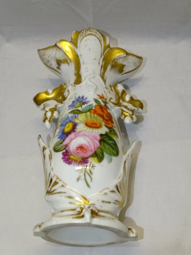 -SUPERBE VASE DE MARIEE PORCELAINE DE PARIS XIXe bouquet fleuri peint dorures  D